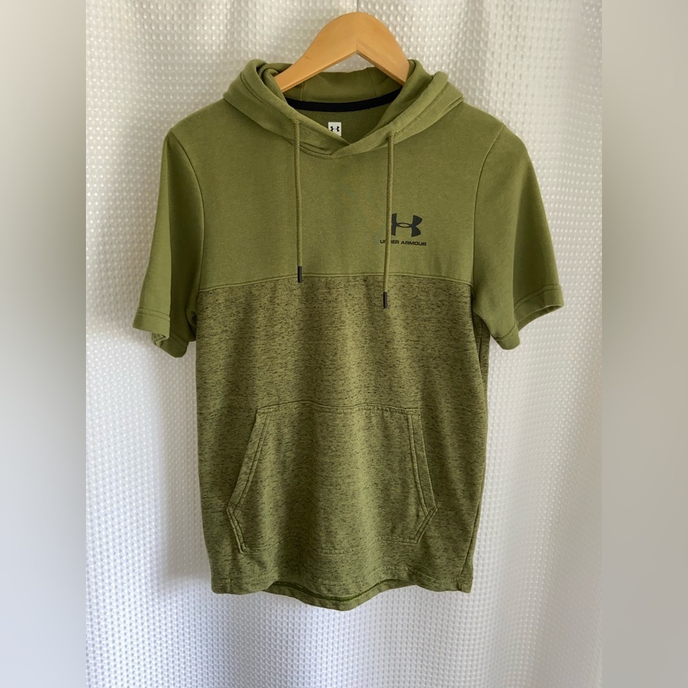 2/30$ Men’s UNDER ARMOUR Olive Green Short Sleeve Hoodie Athletic Fit Size Small